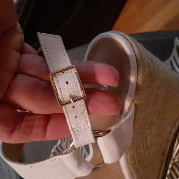 Wedge heels - Picture 9 of 10